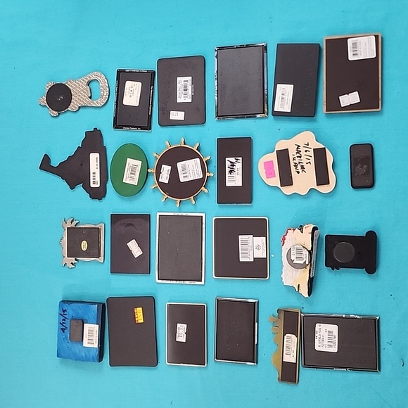 Lot of 24 Refrigerator Magnets - Picture 6 of 10